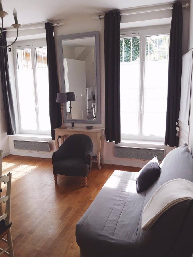 Le Petit Mansart Apartman Versailles Kültér fotó